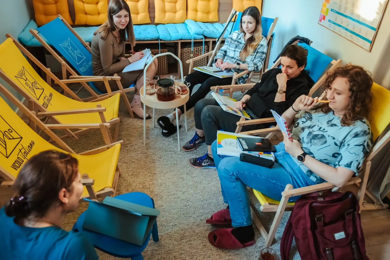 szkola-jezyka-wloskiego-krakow-sala-z-lezakami